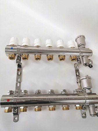 Коллекторная группа 1&quot;, 6 ходов латунный корпус без расходомера и кранов TIM KB006