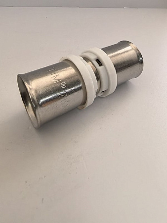 Пресс-фитинг прямой никелированный 26*26 TIM, арт.F-S2626N