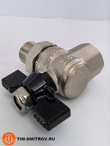 Кран угловой с американкой г/ш бабочка "STRONG" (никелированный) 1/2" TIM арт.DE1235X