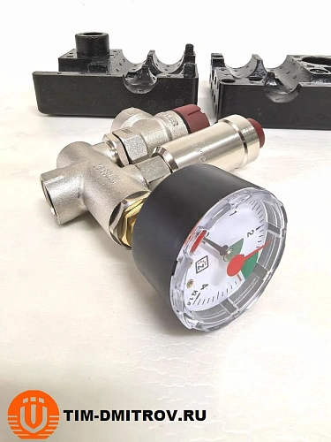 Группа безопасности котла 1/2", латунь,до 50 кВт  с термоизоляцией, ZSg.414.0104N