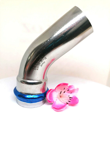 Однораструбный пресс-угольник 45° из нержавеющей стали 28*28 ZTI.558.002828