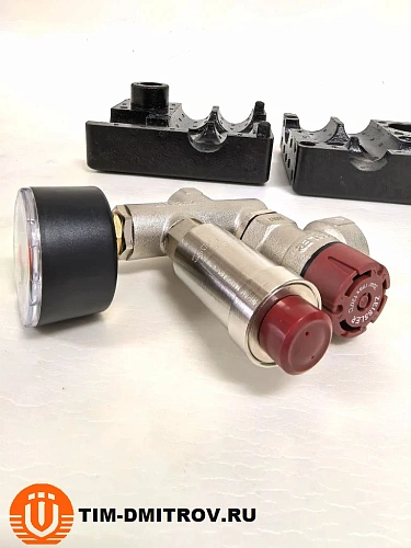 Группа безопасности котла 1/2", латунь,до 50 кВт  с термоизоляцией, ZSg.414.0104N